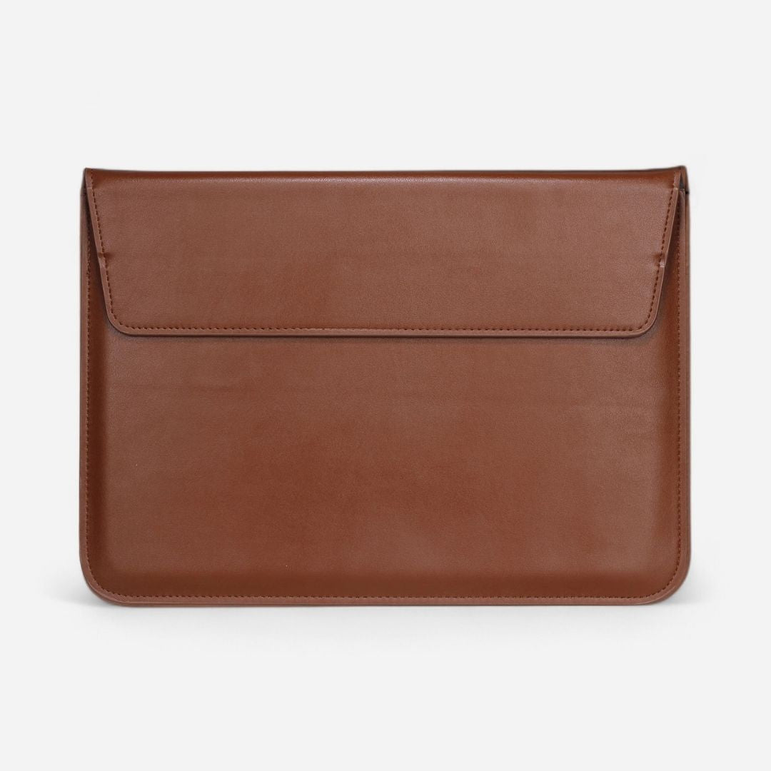 VIKA Flache Laptop - Hülle für MacBook & Notebooks - Laptophüllen - Caramel Brown - Kuratist