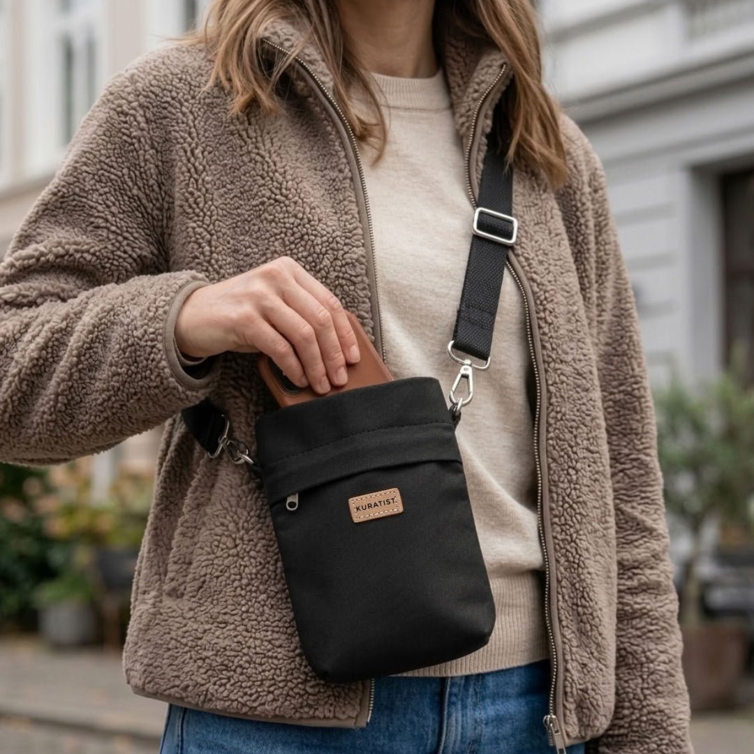 GRETJE MINI Handy Umhängetasche - Umhängetaschen - Black - Kuratist