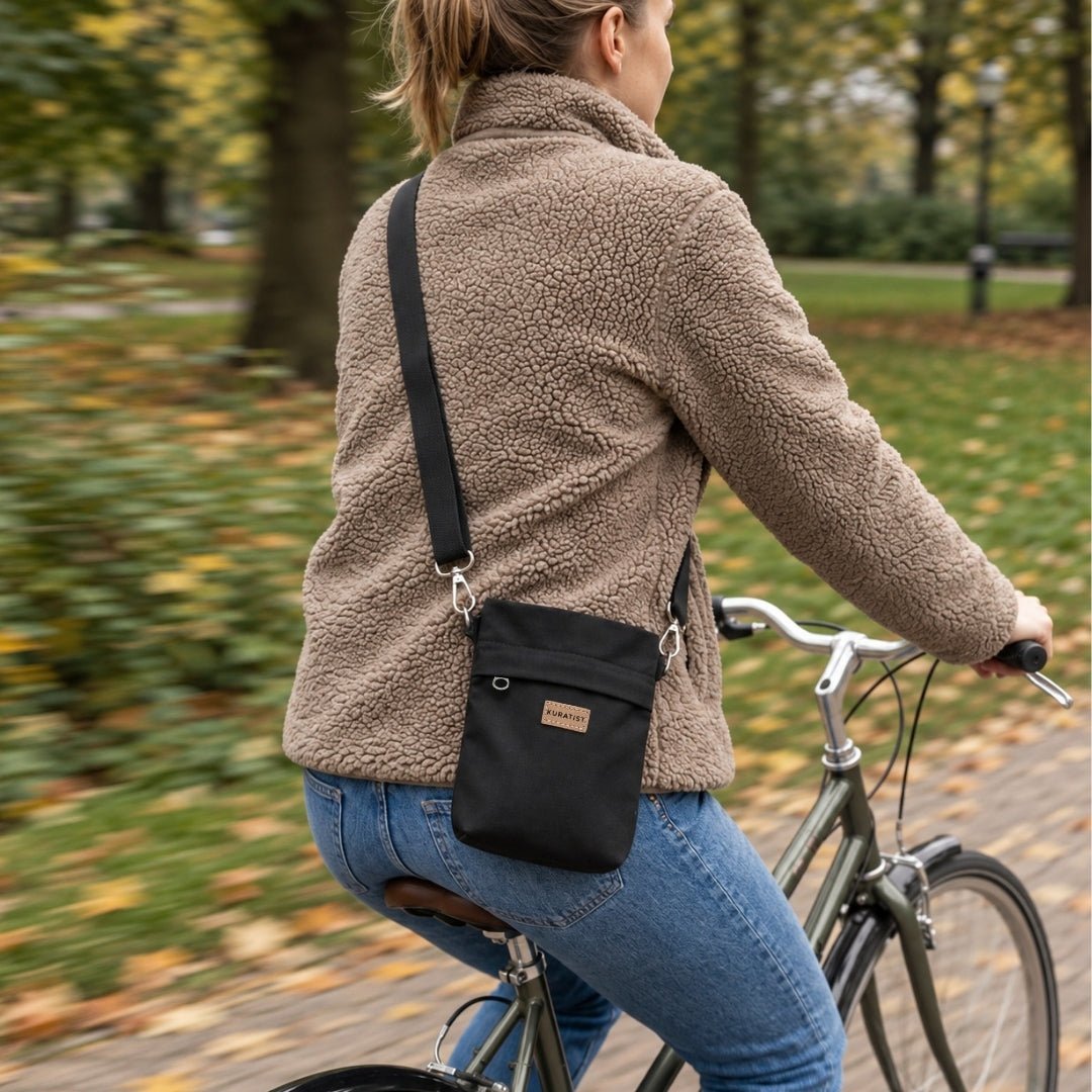 GRETJE MINI Handy Umhängetasche - Umhängetaschen - Black - Kuratist