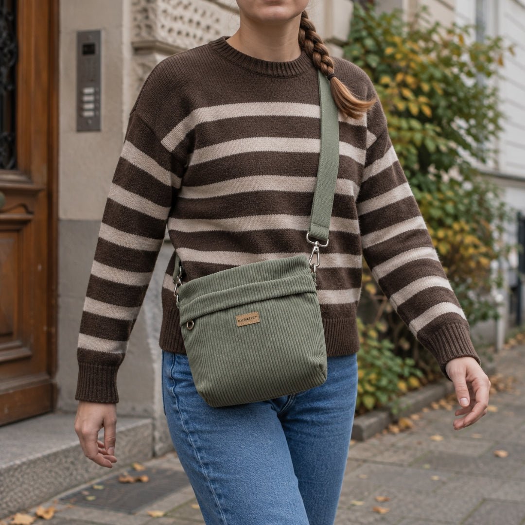 GRETJE Umhängetasche - Umhängetaschen - Cord Muted Olive - Kuratist
