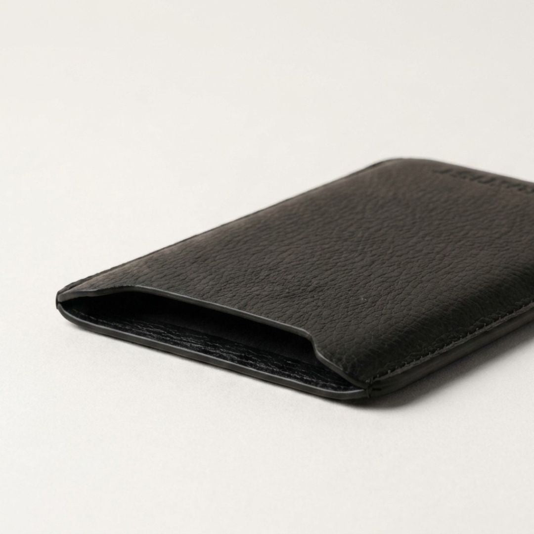 LUMI Handytasche aus Leder - Handytaschen - Premium Black - Kuratist