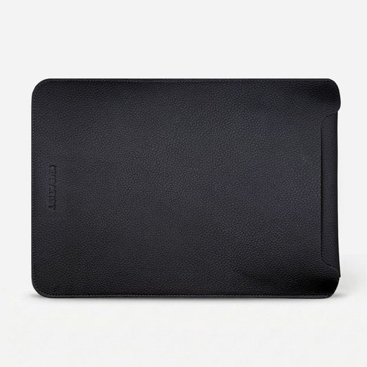 LUMI Laptop Hülle aus Leder für MacBook - Laptophüllen - Pebbled Black - Kuratist