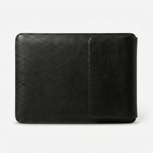LUMI Laptop Hülle aus Leder für MacBook & Notebooks - Laptophüllen - Pebbled Black - Kuratist