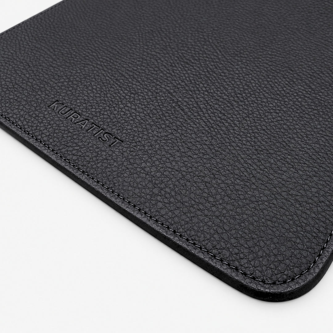 LUMI Laptop Hülle aus Leder - Laptophüllen - Black - Kuratist