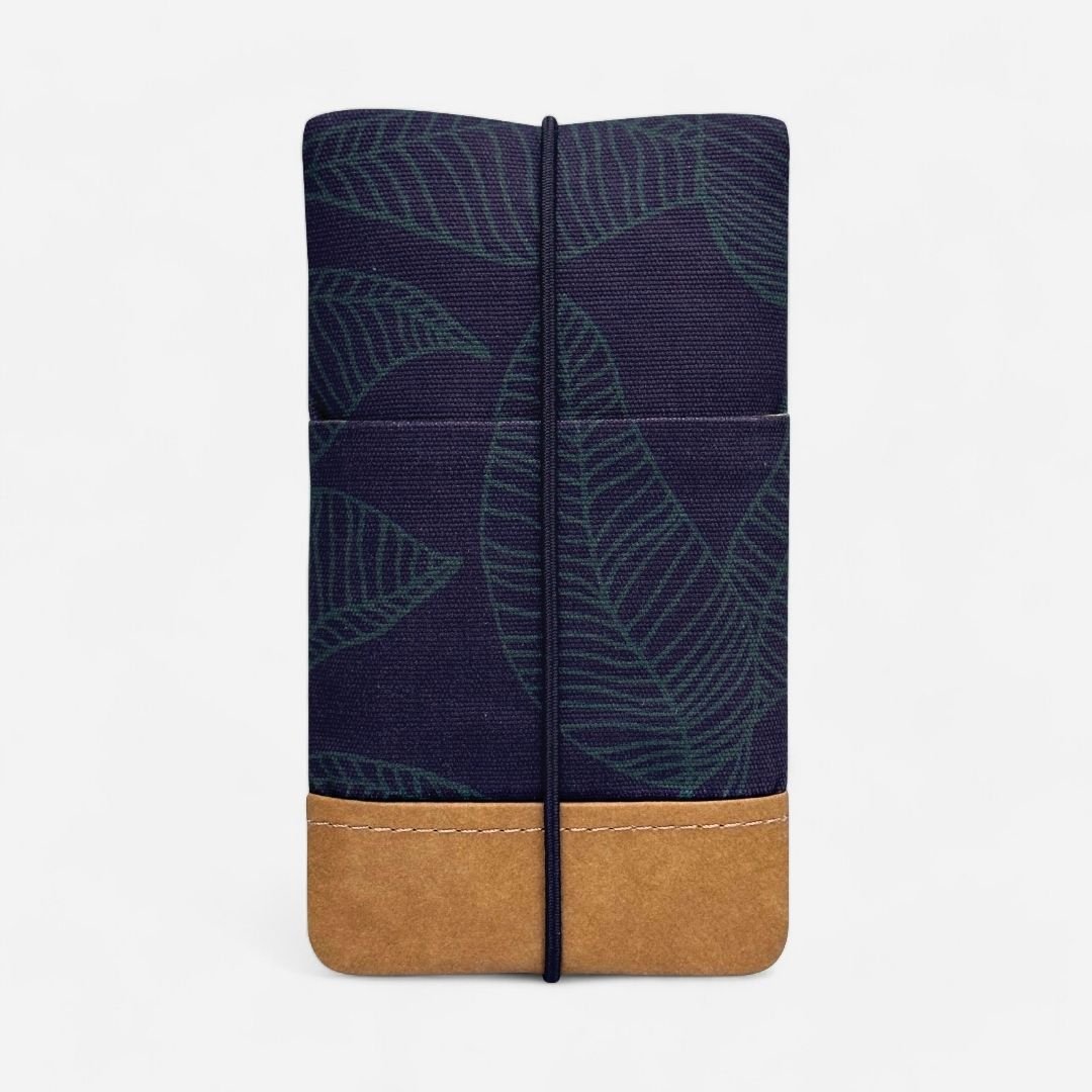 MOIN Handytasche - Handytaschen - Nocturnal Leaves Paper - Kuratist