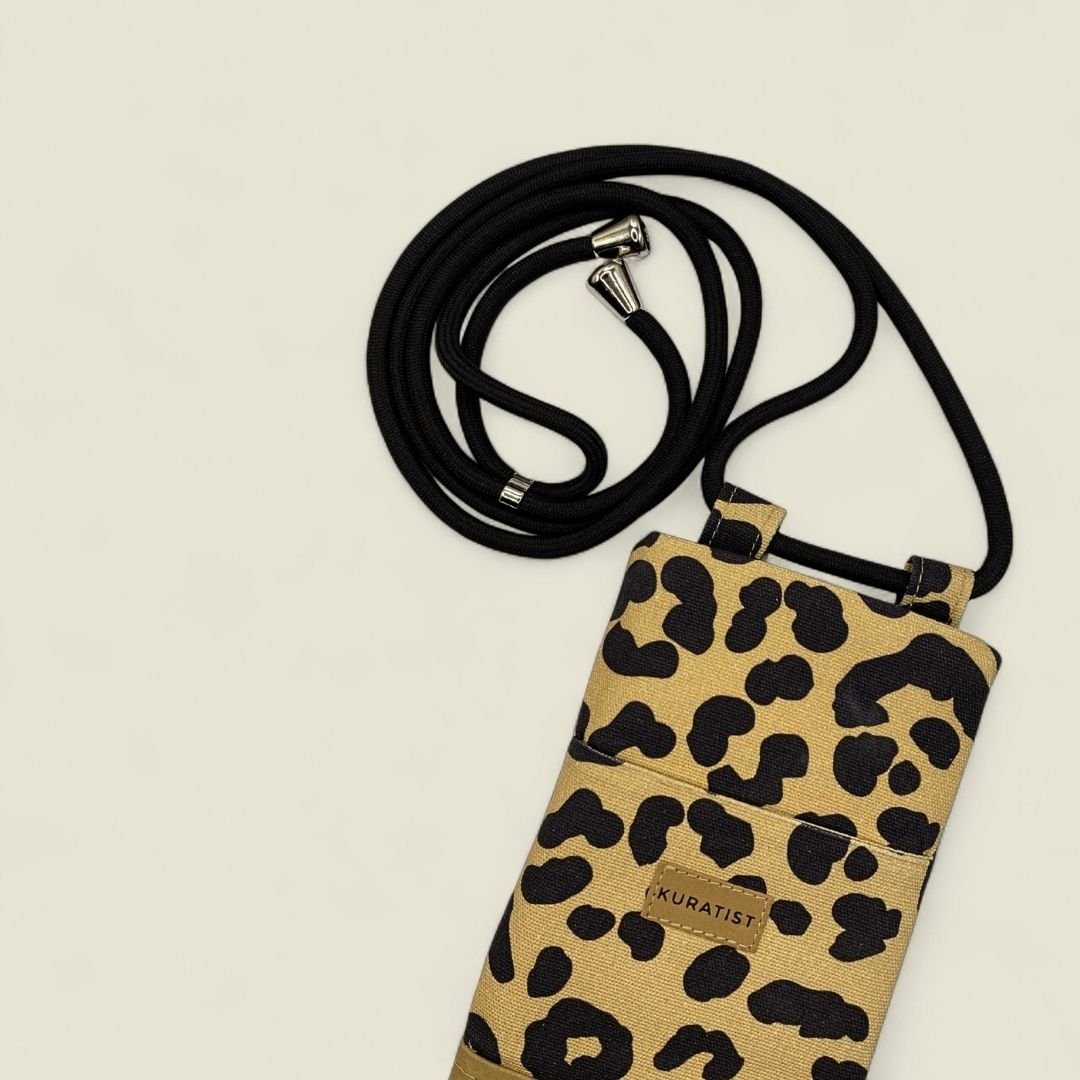 NELA Handytasche zum Umhängen Bedruckt - Handytasche zum Umhängen - Leopard - Kuratist