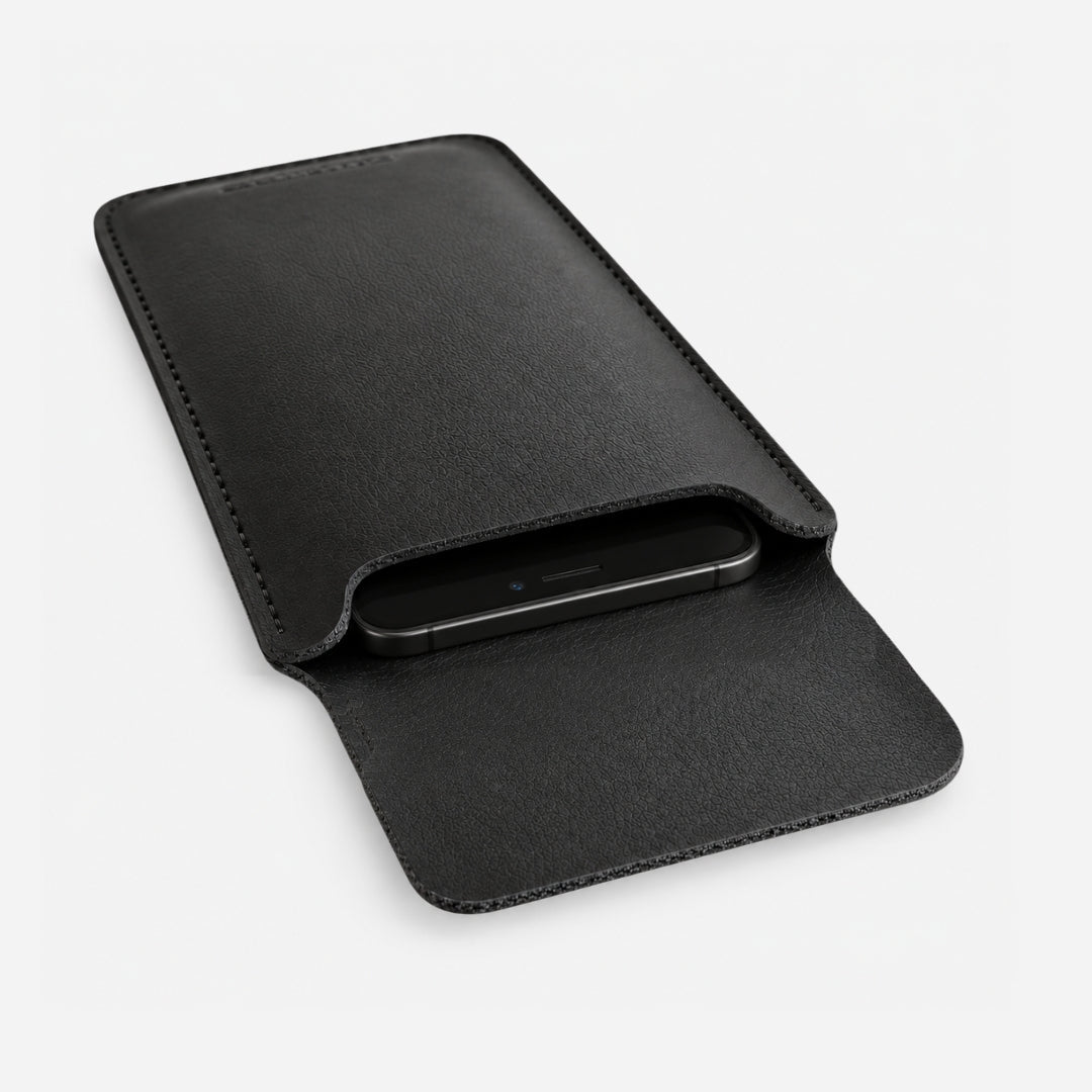 NORA Premium Handytasche mit Klappe (Vegan) - Handytaschen - Carbon Black Fine Grain - Kuratist