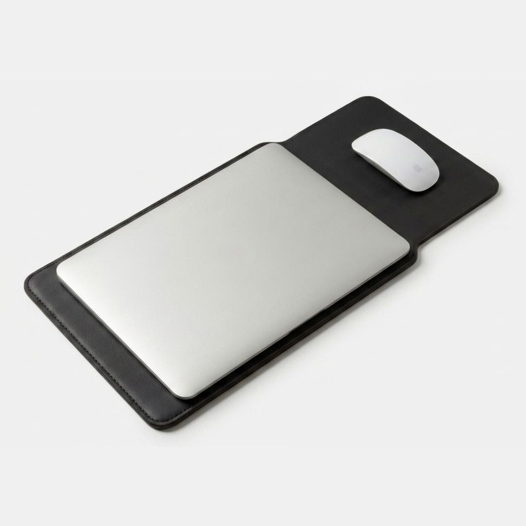 NORA Premium Laptop Hülle für MacBook & Notebooks - Laptophüllen - Premium Black - Kuratist