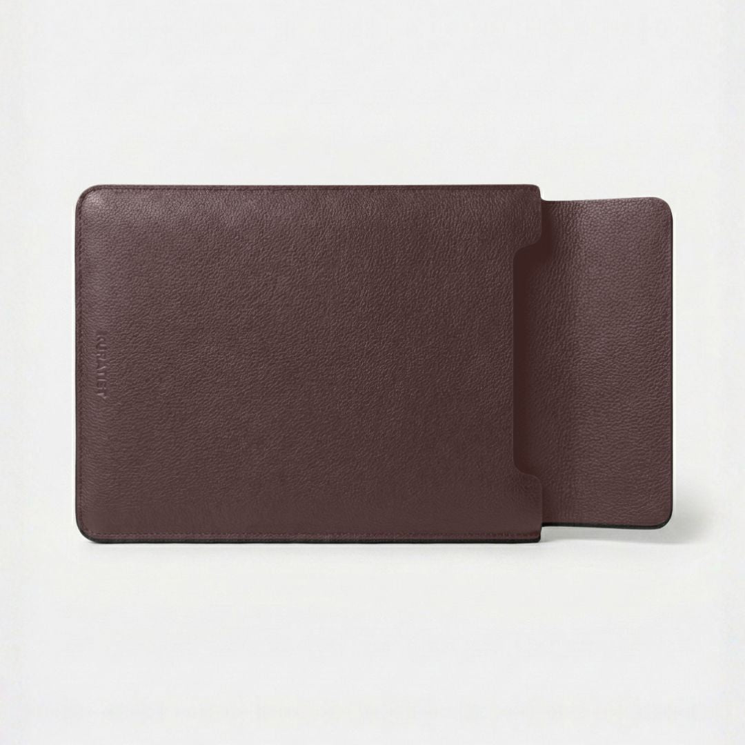 NORA Ultraflache Hülle für MacBook & Notebooks - Laptophüllen - Pebbled Coffee - Kuratist