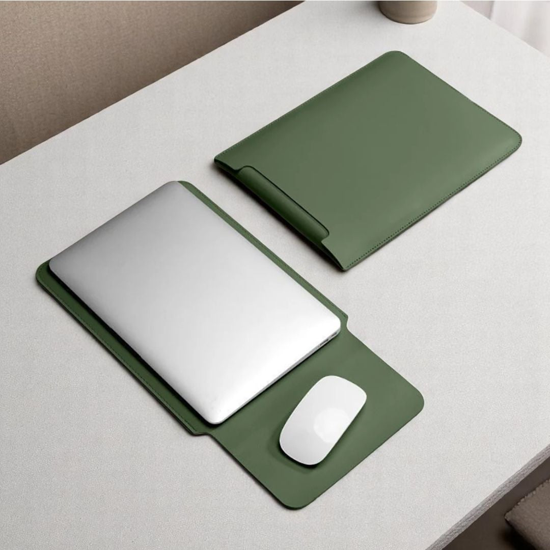NORA – Ultraflache Hülle für MacBook & Notebooks - Laptoptaschen - Forest Green - Kuratist