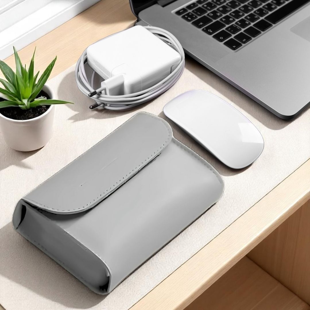 NORA – Ultraflache Hülle für MacBook & Notebooks - Laptoptaschen - Mountain Gray - Kuratist